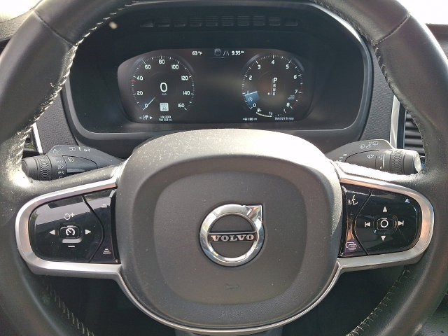 Used 2018 Volvo XC90 T6 Momentum w/ Momentum Plus Package AWD/4WD image 23