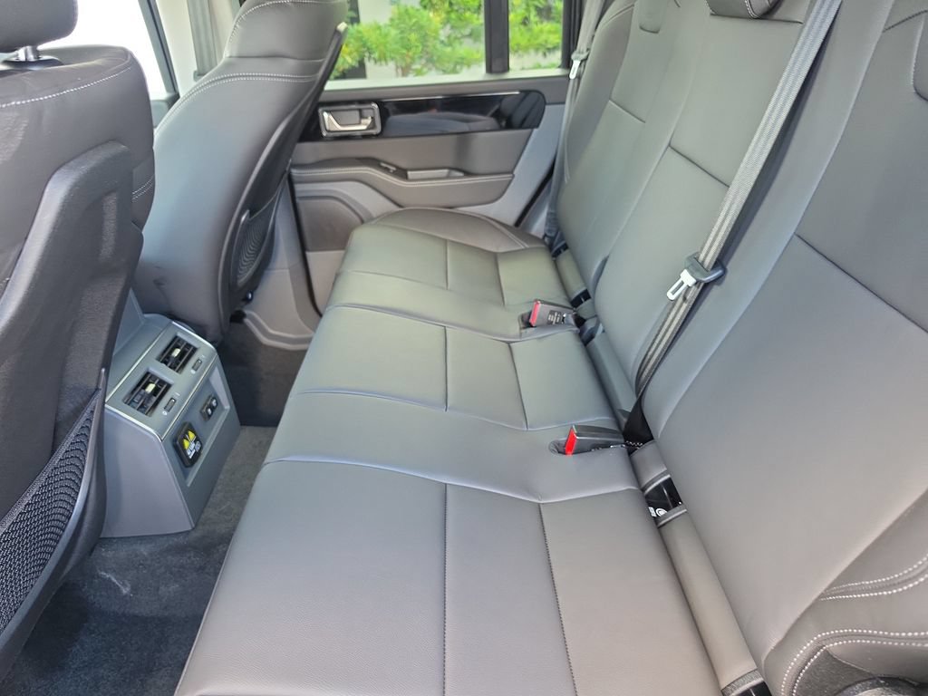 New 2026 INEOS Grenadier Station Wagon AWD/4WD image 10