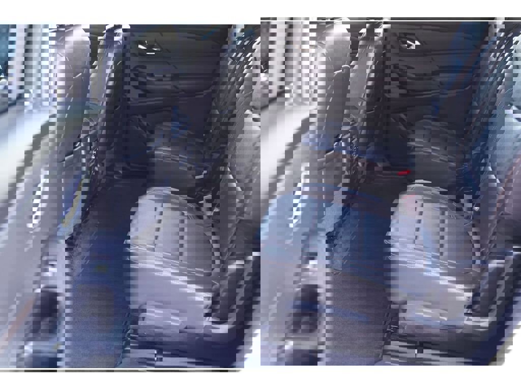 Used 2019 Chevrolet Traverse LT w/ LPO, Black Accent Package image 14