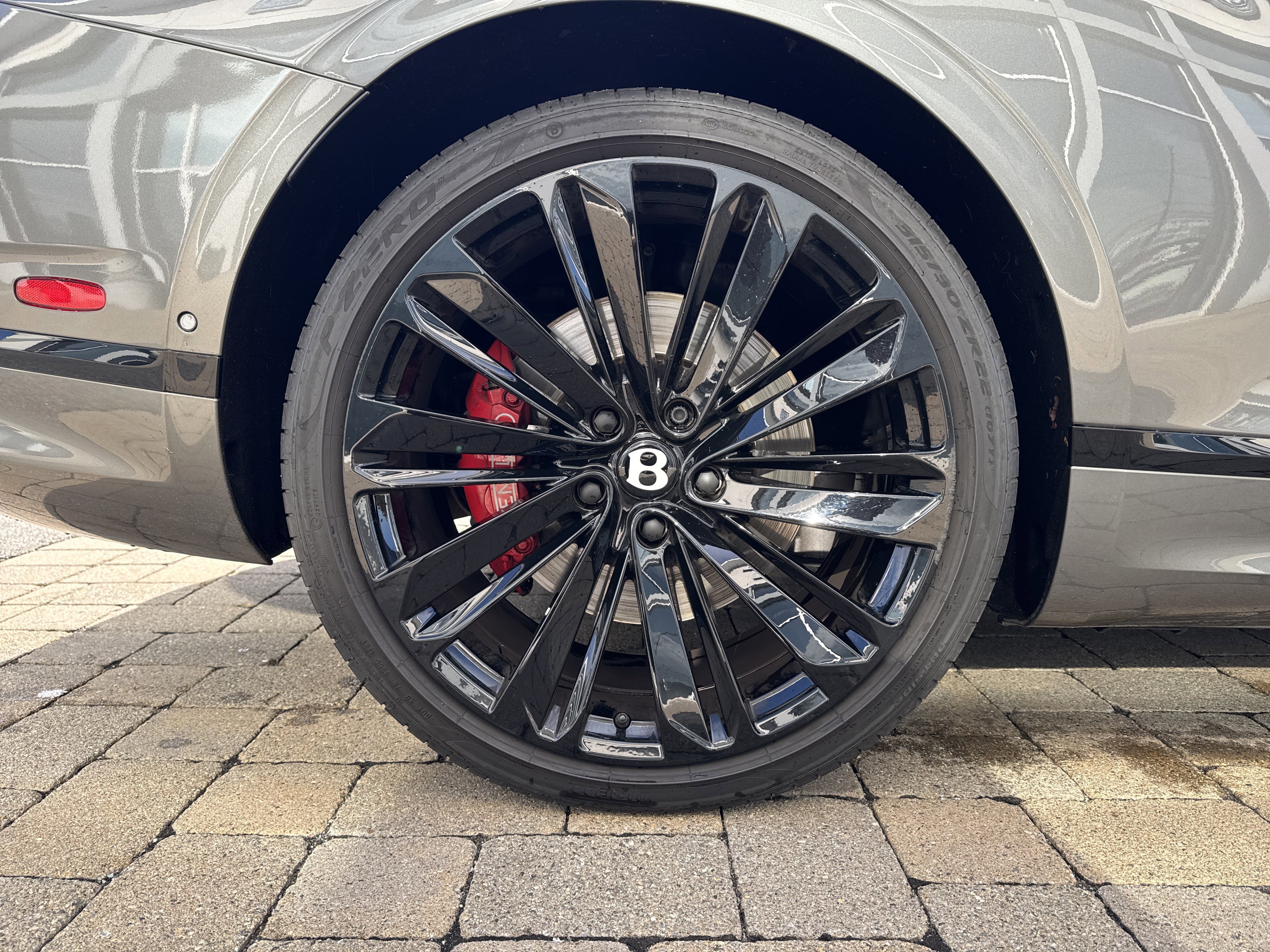 Used 2022 Bentley Continental GT Speed image 30