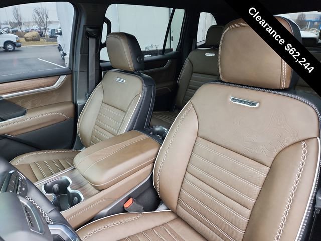 Used 2026 GMC Acadia Denali Ultimate AWD/4WD image 18