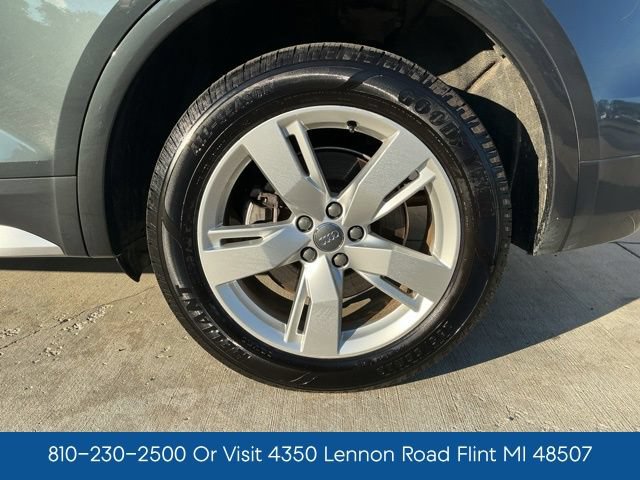 Used 2018 Audi Q5 2.0T Premium Plus AWD/4WD image 33