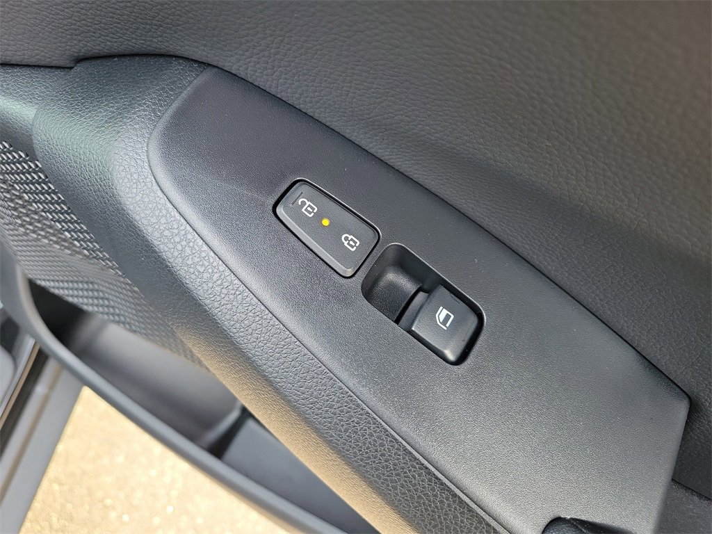 New 2026 Kia Seltos S image 11