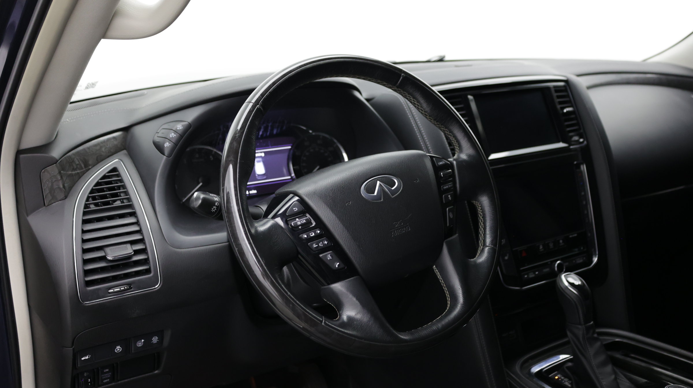 Used 2021 INFINITI QX80 Luxe RWD image 11