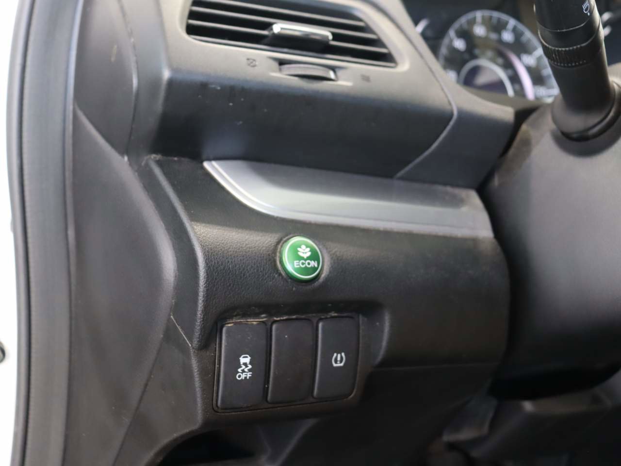 Used 2015 Honda CR-V EX image 13