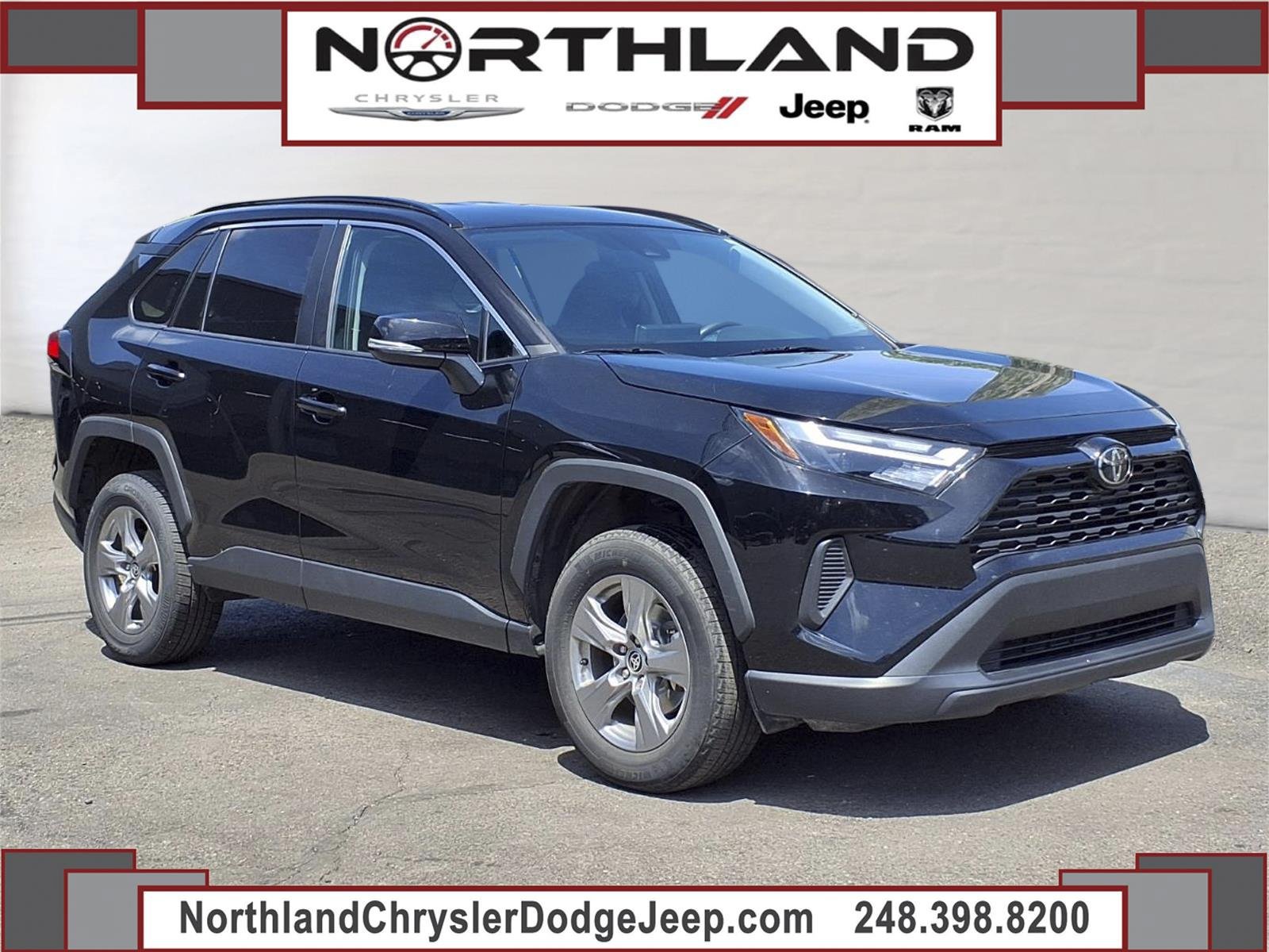 Used 2024 Toyota RAV4 XLE