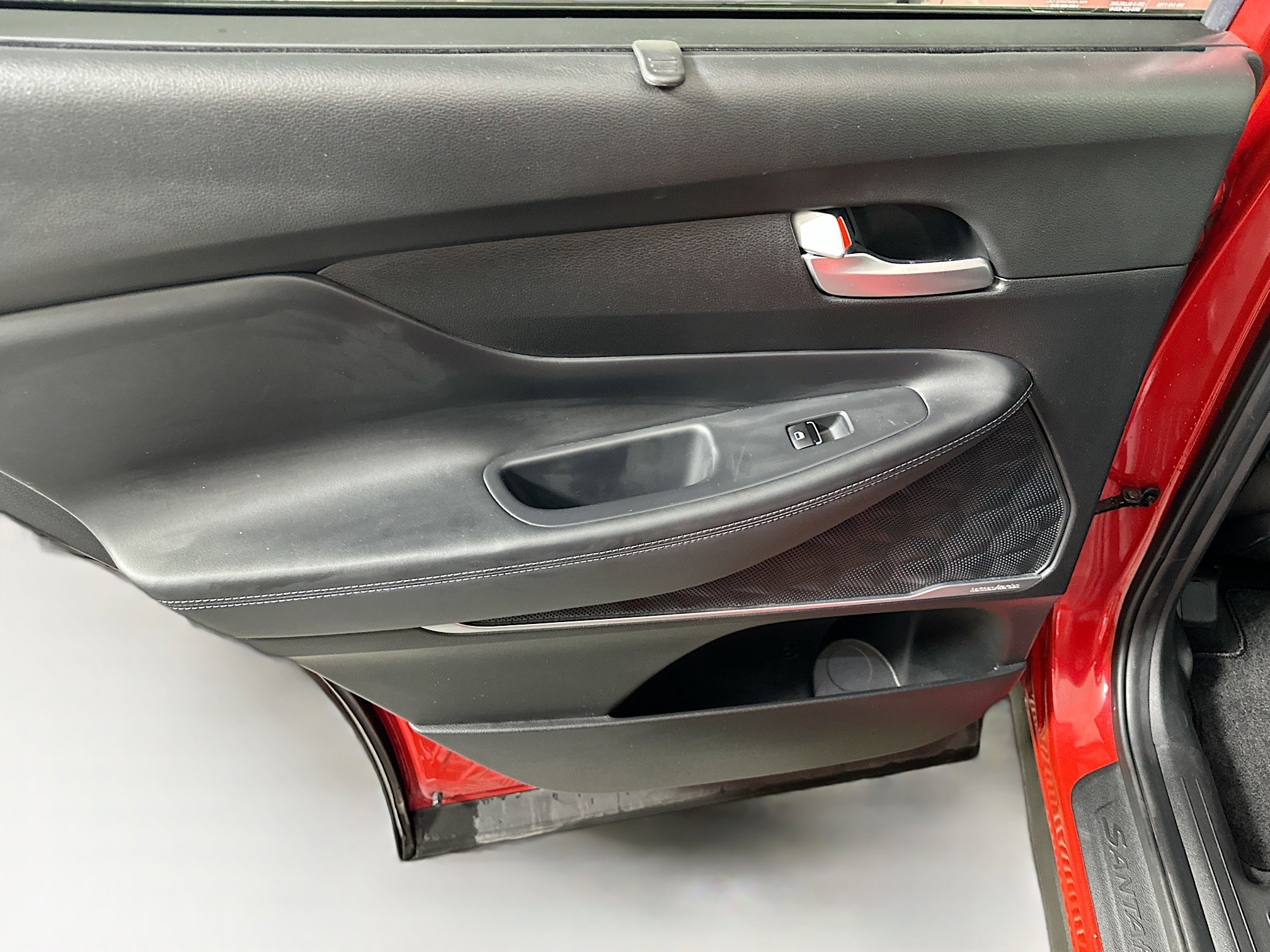 Used 2022 Hyundai Santa Fe SEL w/ Convenience + Premium Package image 26