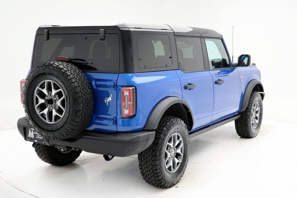 Used 2025 Ford Bronco Badlands AWD/4WD image 8