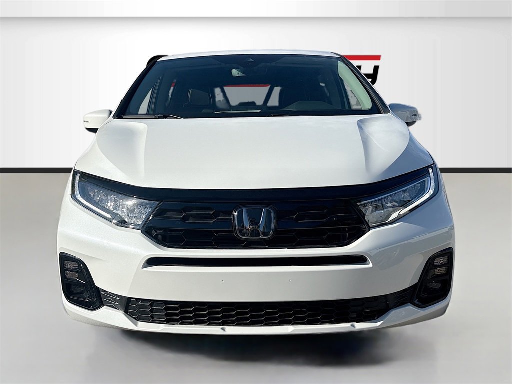 Used 2025 Honda Odyssey Elite image 2
