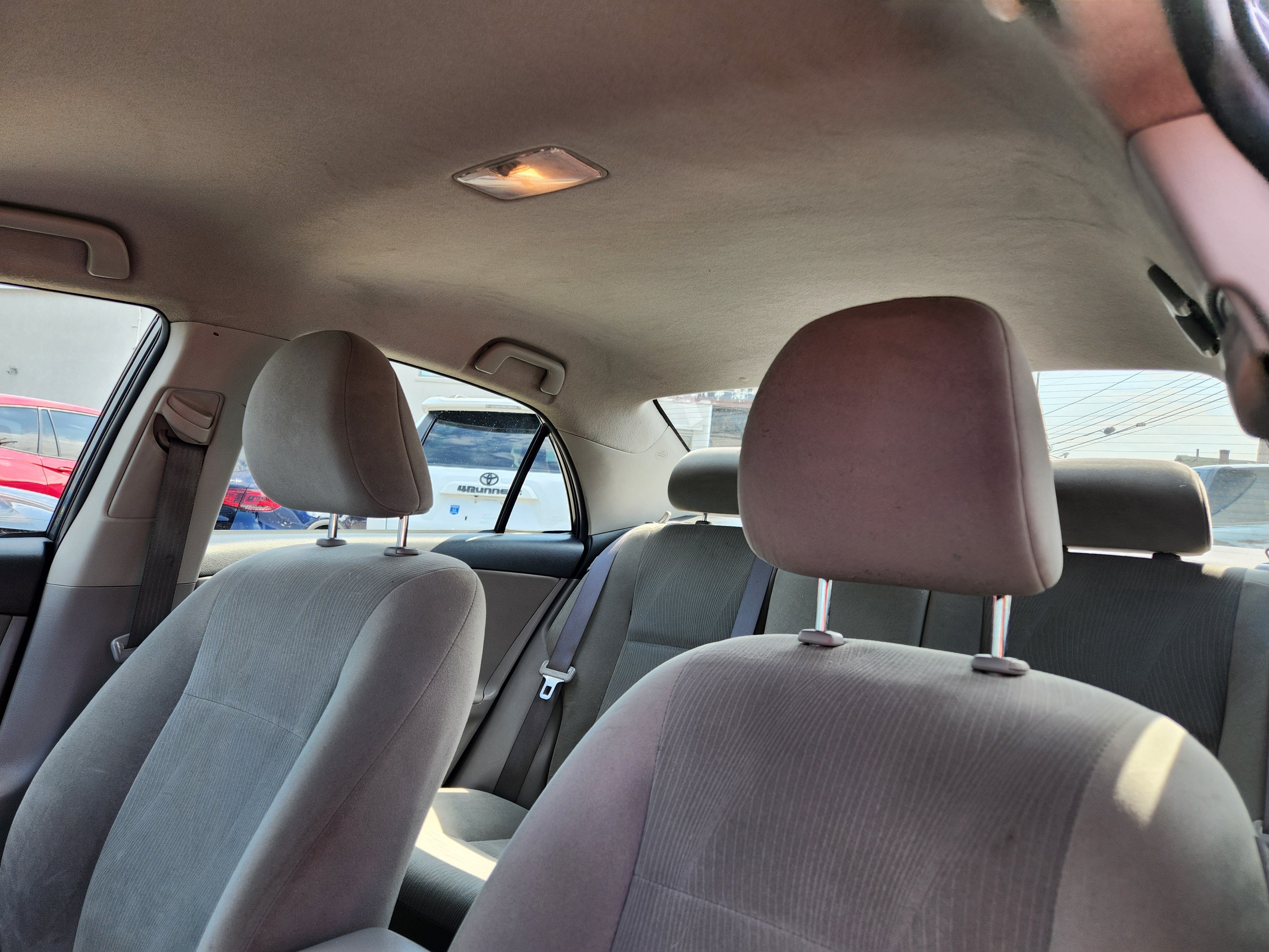 Used 2011 Toyota Corolla LE FWD image 12