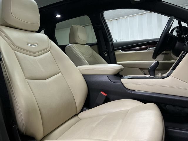 Certified 2019 Cadillac XT5 Premium Luxury FWD image 29