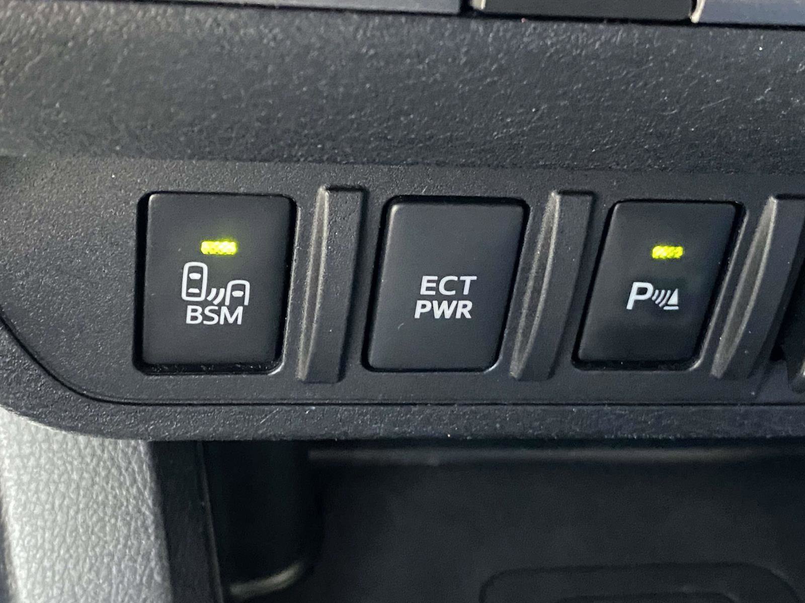 Used 2021 Toyota Tacoma TRD Sport image 7