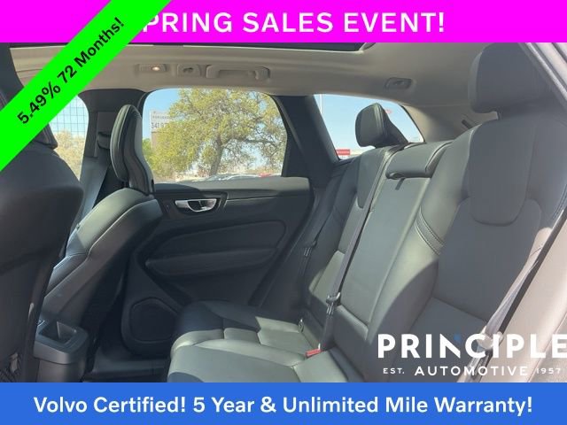 Certified 2025 Volvo XC60 B5 Core image 35