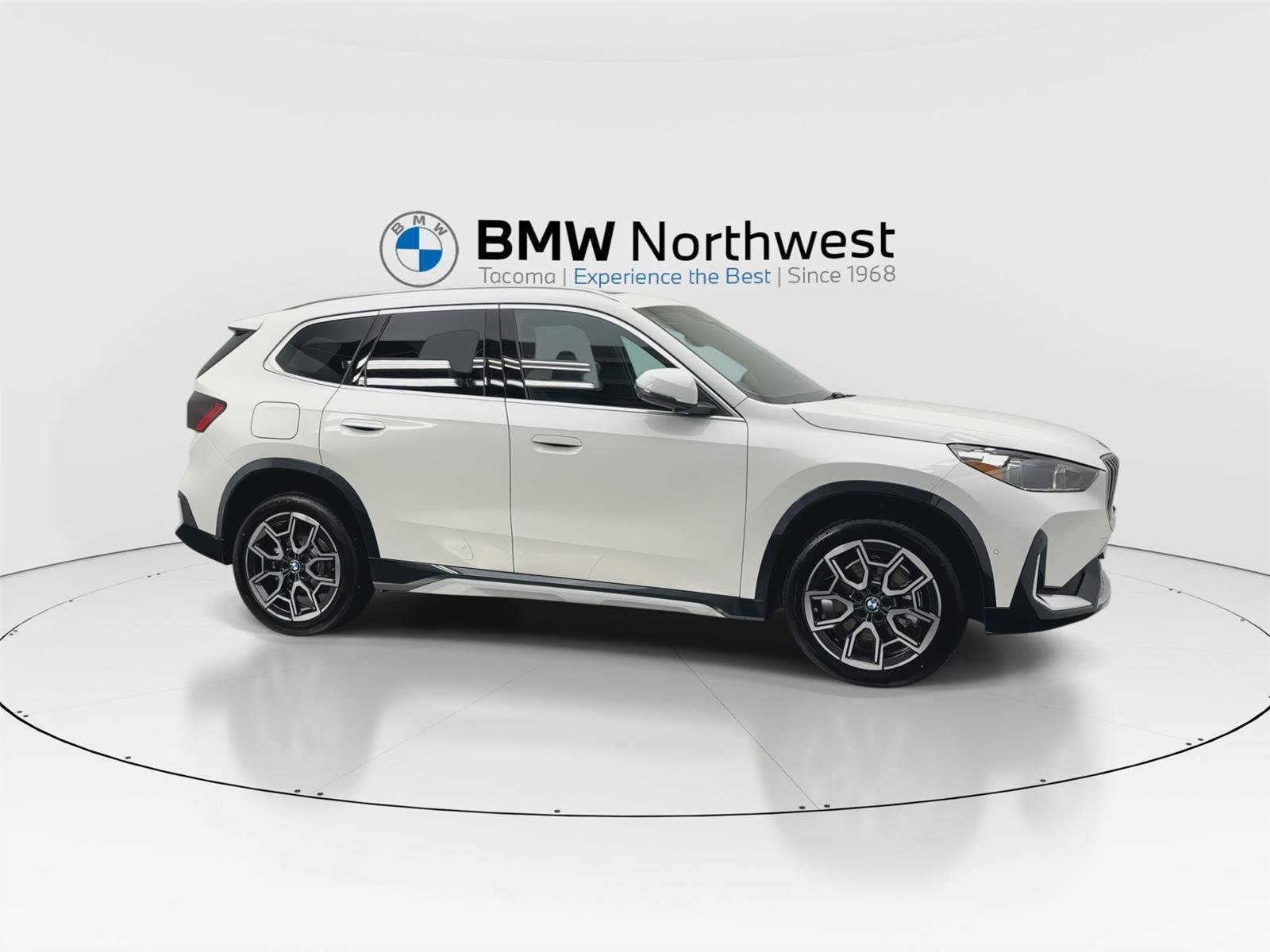 New 2026 BMW X1 xDrive28i w/ Technology Package AWD/4WD image 5