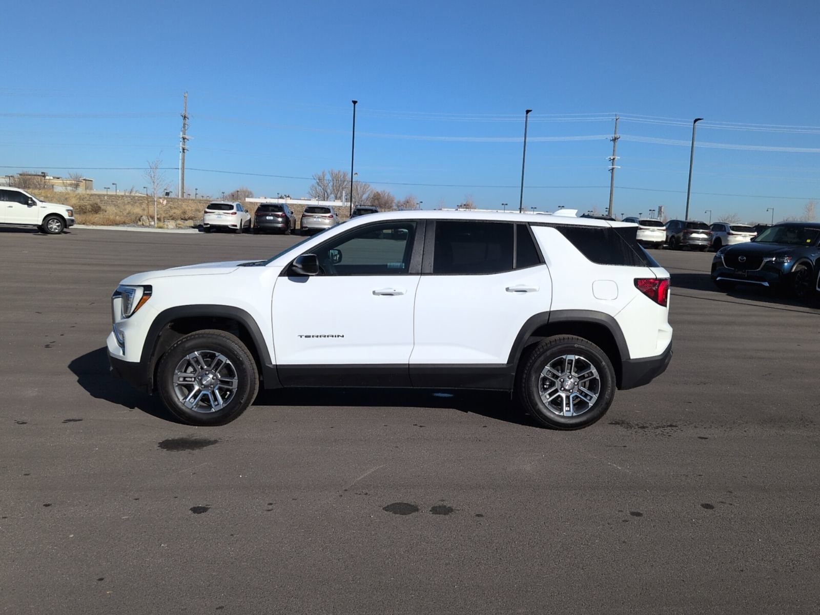 Used 2026 GMC Terrain Elevation image 5