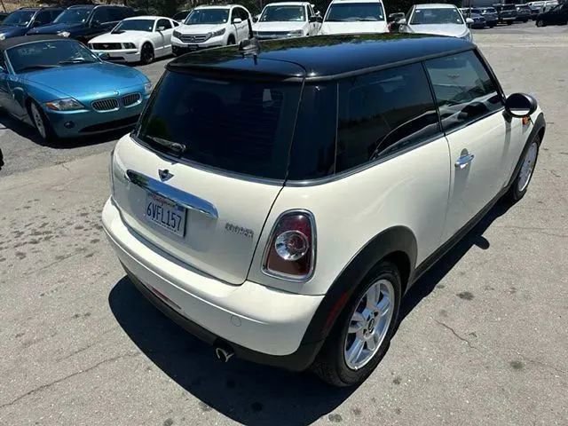 Used 2012 MINI Cooper Hardtop FWD image 6