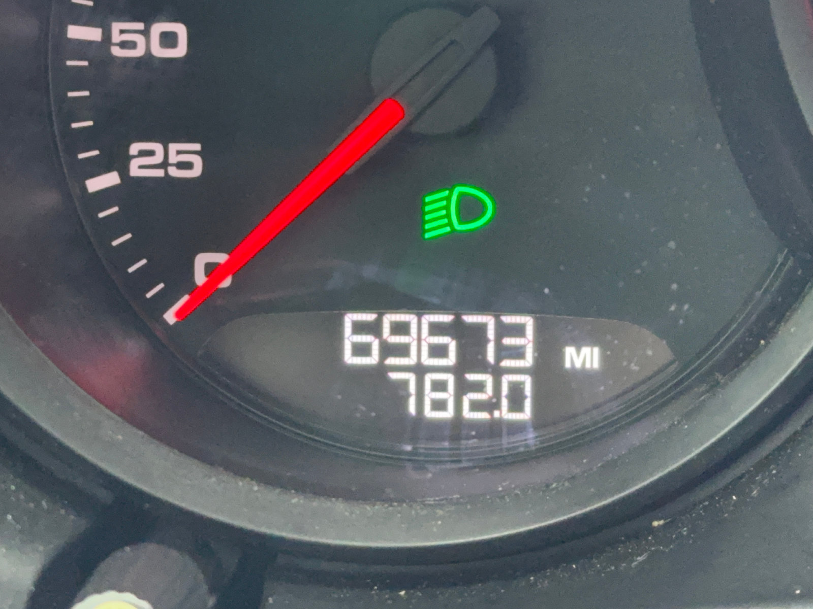 Used 2018 Porsche Macan AWD/4WD image 23
