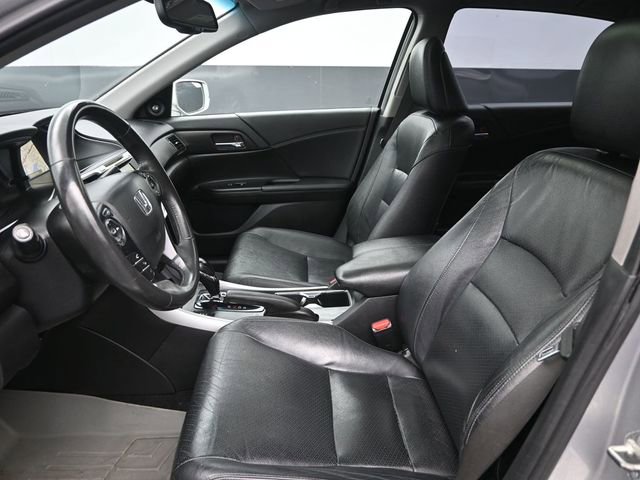 Used 2015 Honda Accord EX-L image 18