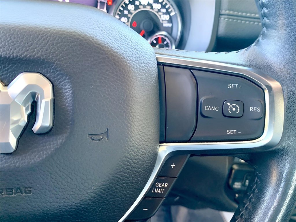 Used 2024 RAM 1500 Laramie image 32