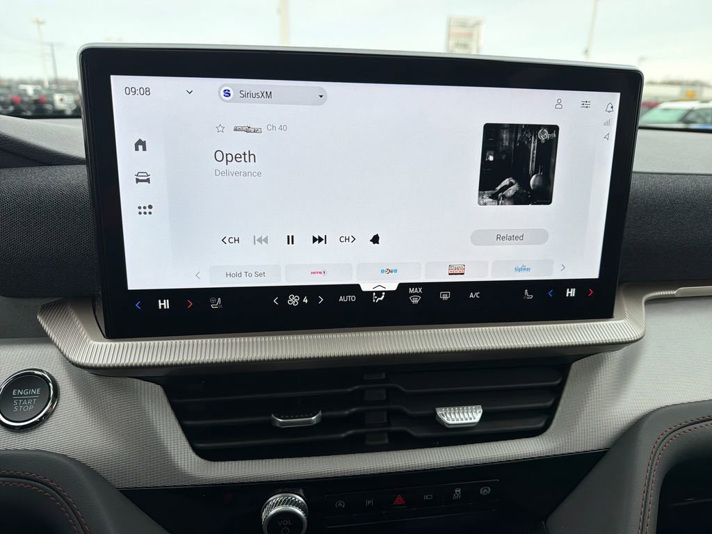 New 2026 Ford Explorer Active w/ Active Comfort Package image 18