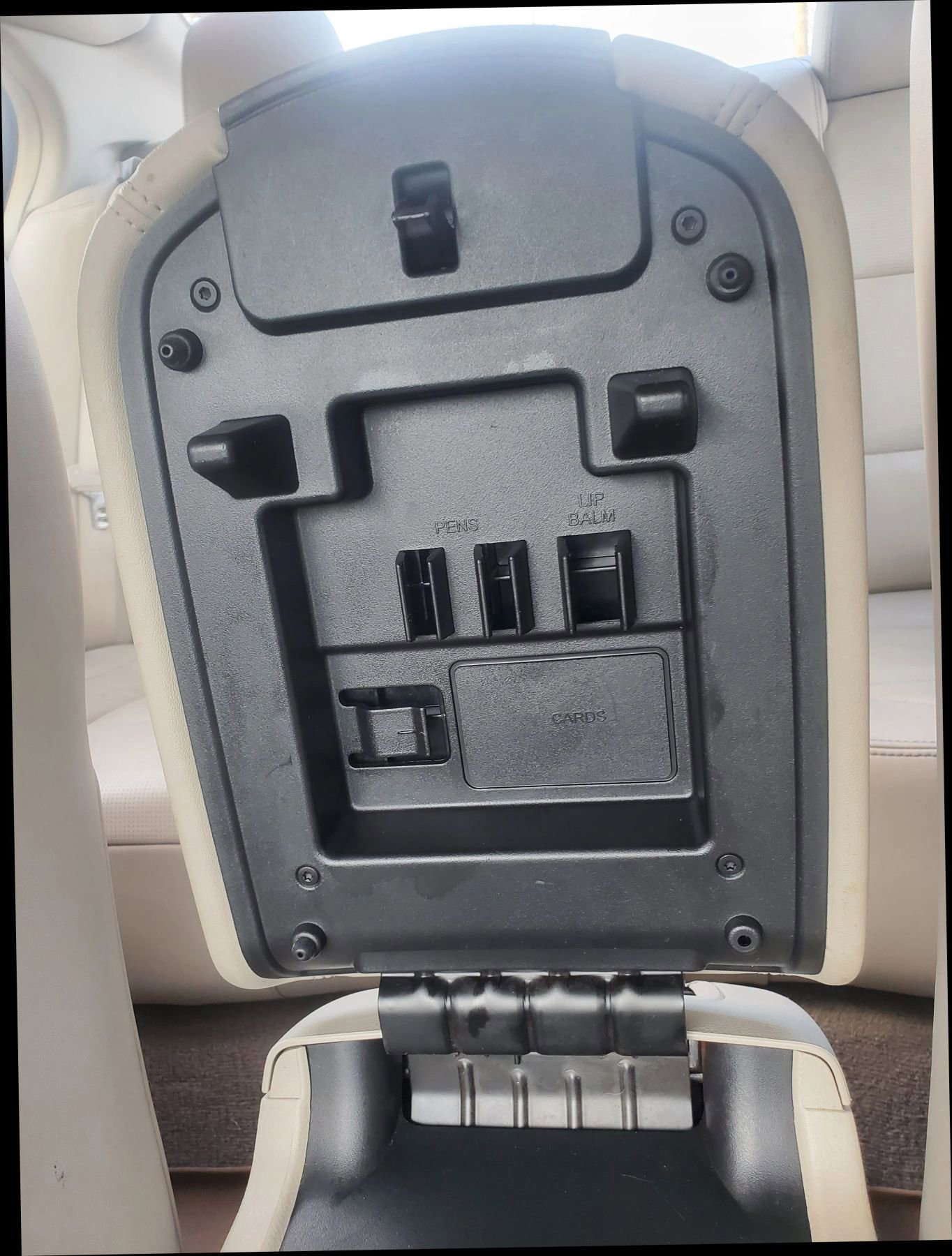 Used 2011 Ford Taurus Limited w/ 303A Rapid Spec Order Code image 35