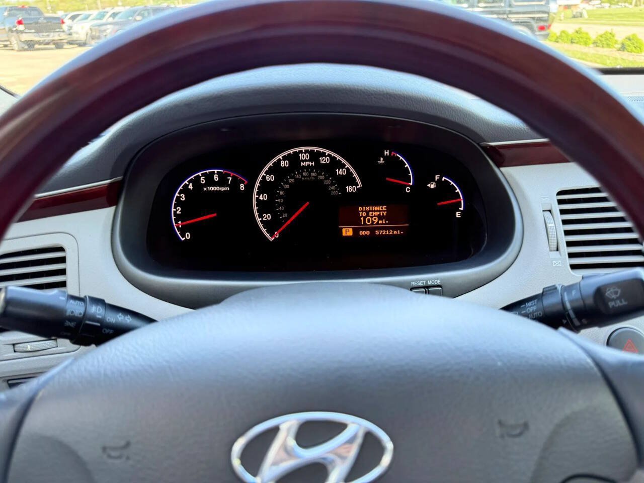 Used 2006 Hyundai Azera Limited FWD image 18