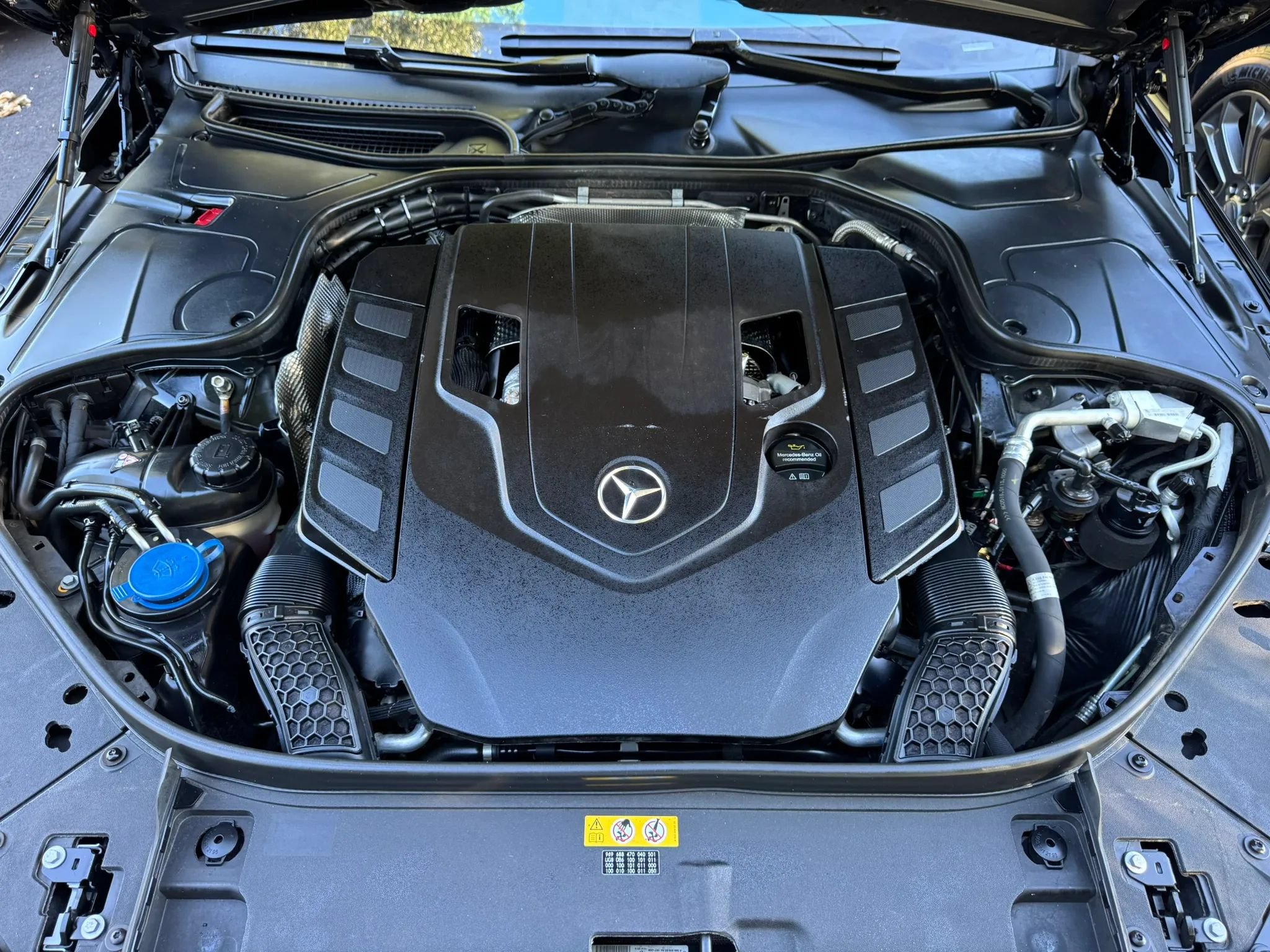 Used 2019 Mercedes-Benz S 560 Sedan image 53
