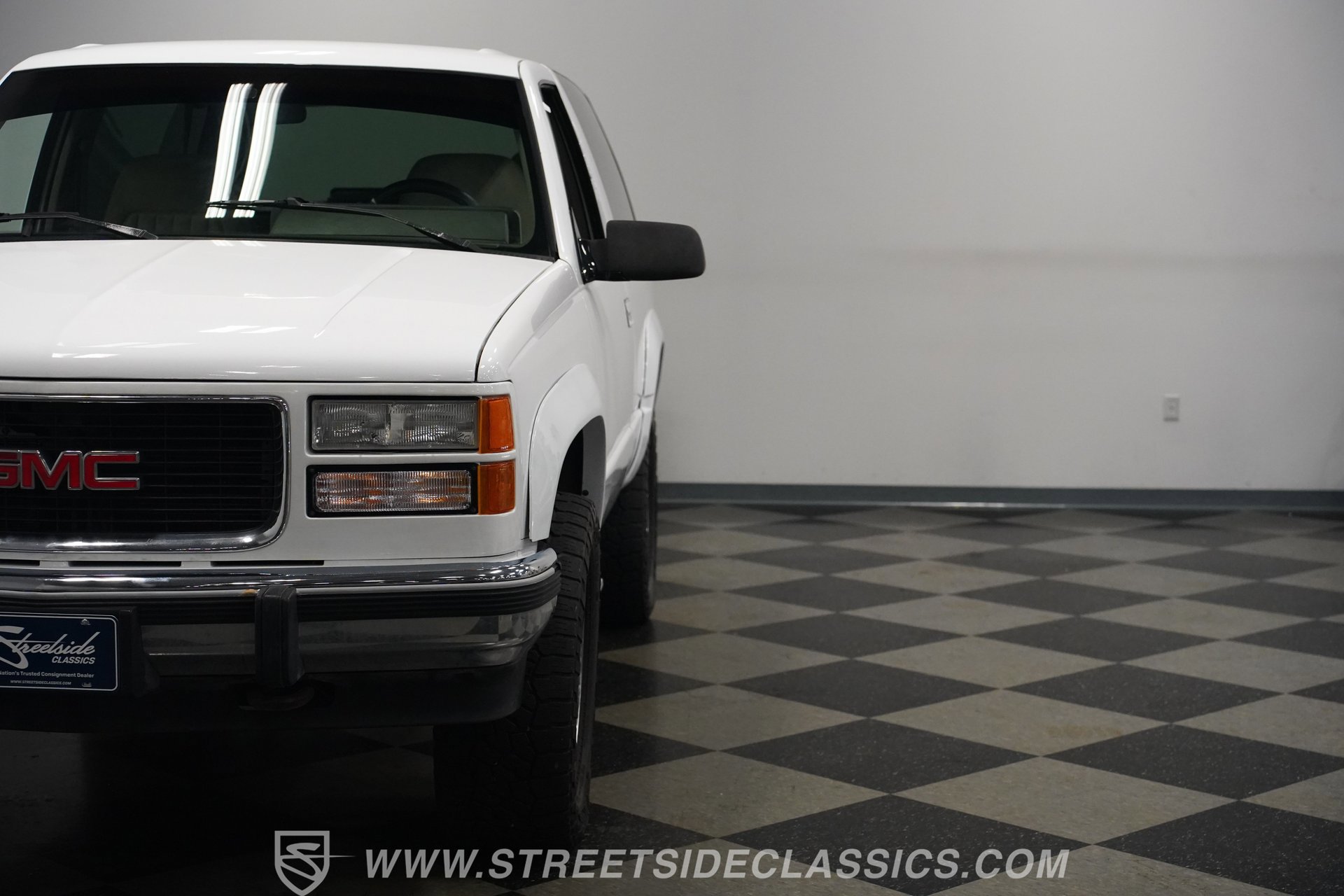 Used 1994 GMC Yukon 4WD 2-Door image 24
