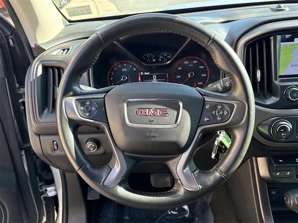 Used 2016 GMC Canyon SLE w/ All Terrain Package image 20