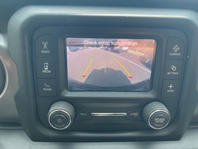 Used 2021 Jeep Wrangler Sport AWD/4WD image 9