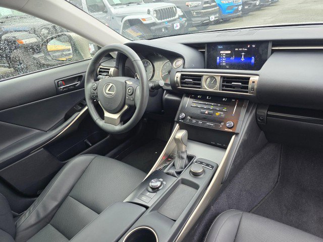 Used 2014 Lexus IS 250 image 10