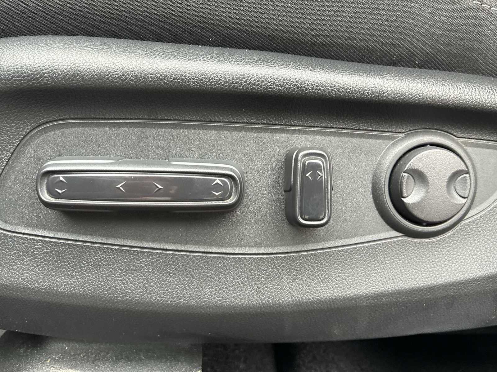 Used 2024 Honda CR-V EX image 14