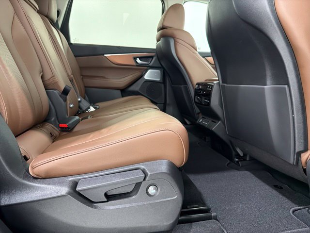Certified 2026 Acura MDX w/ Technology Package AWD/4WD image 24