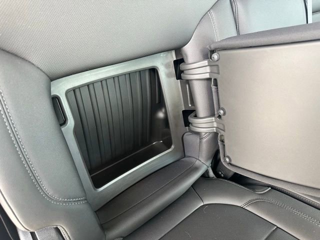 Used 2021 Chevrolet Silverado 1500 LTZ image 29