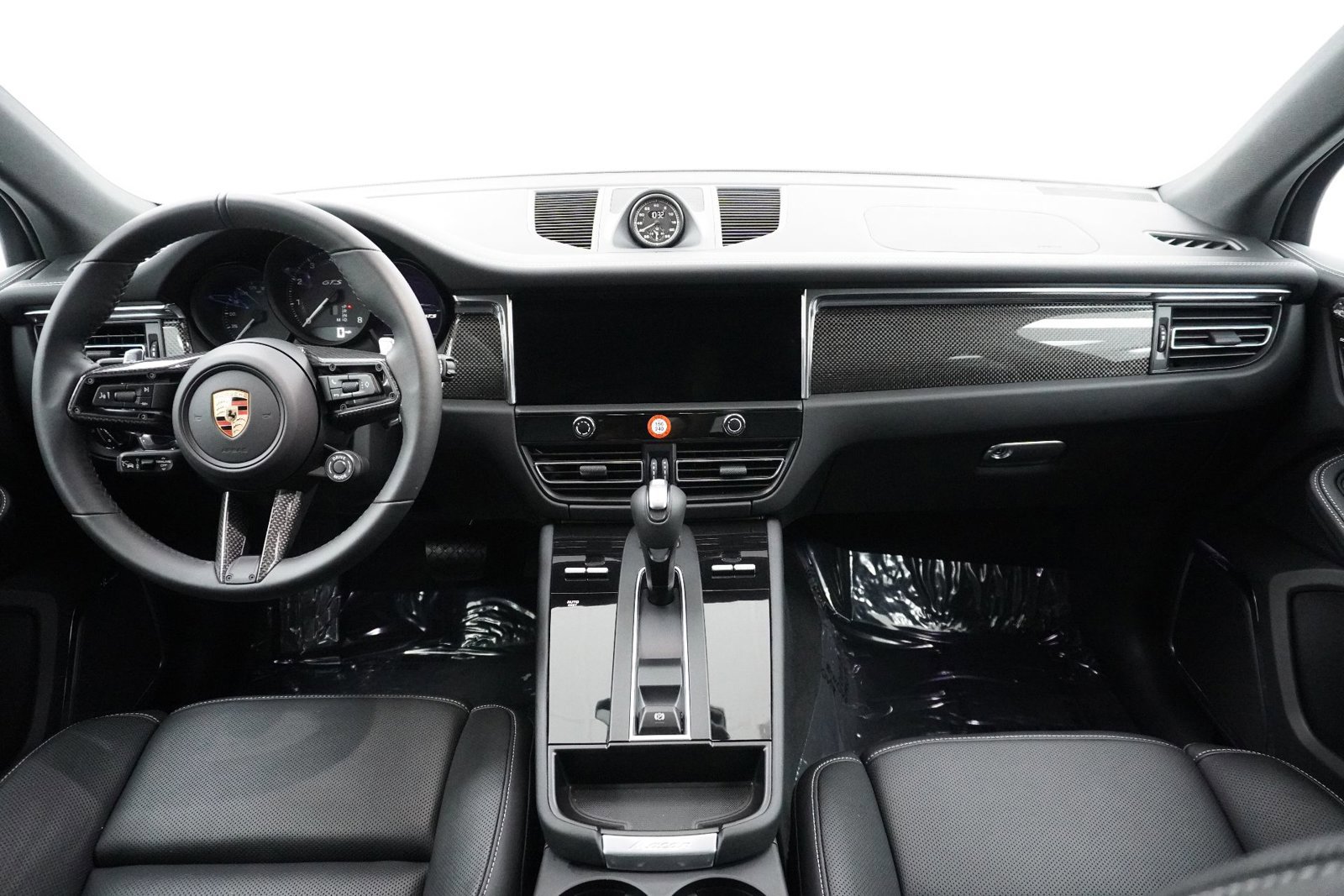 Used 2026 Porsche Macan GTS image 18