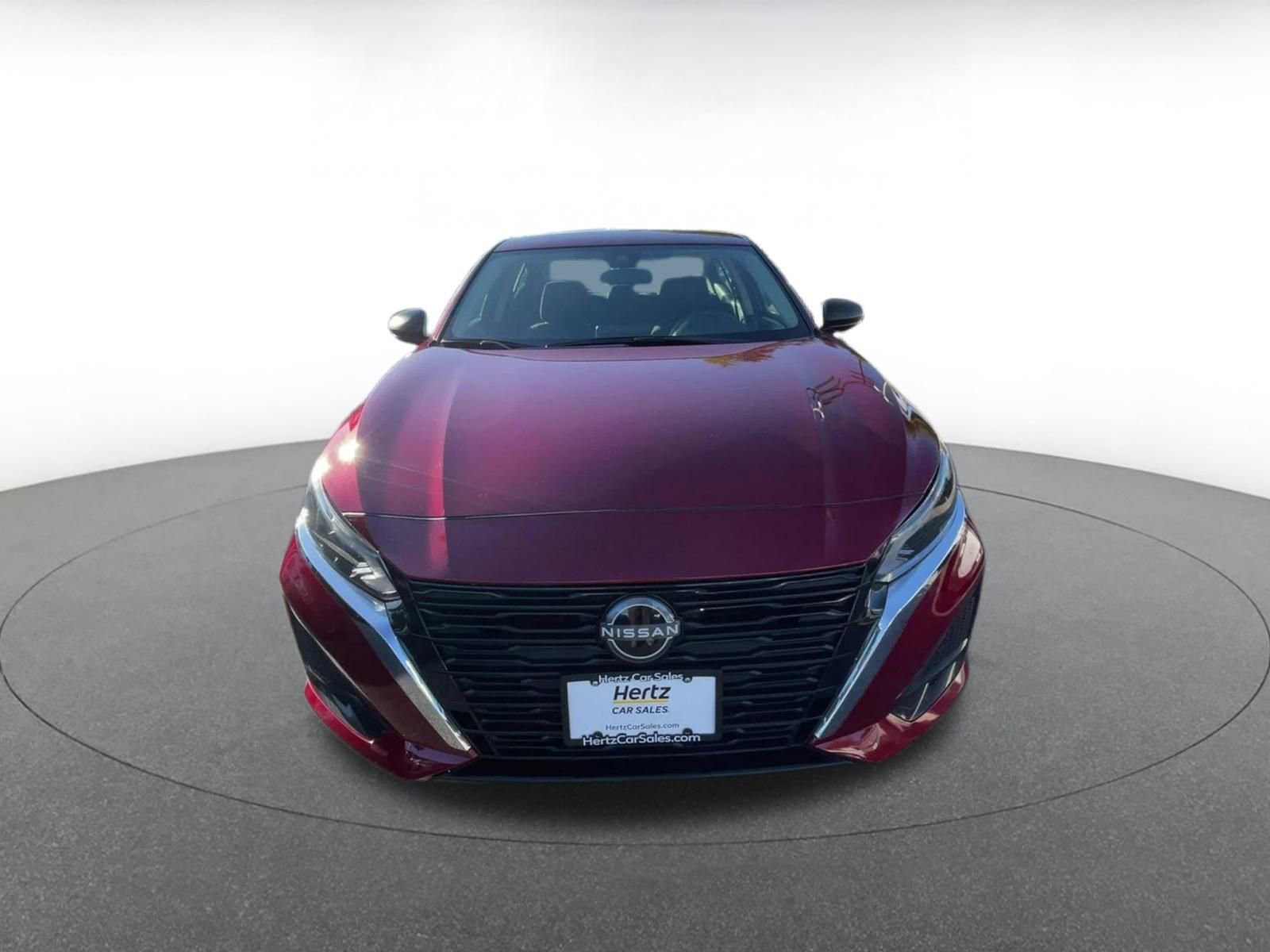 Used 2025 Nissan Altima 2.5 SV image 4