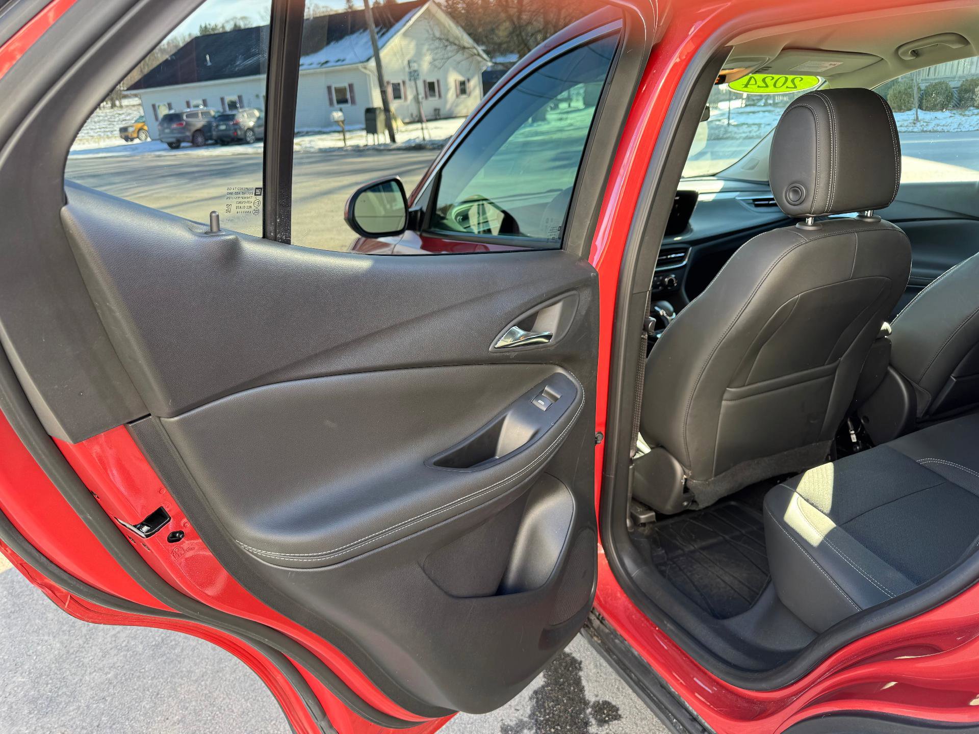 Used 2024 Buick Encore GX Preferred w/ Comfort Package image 40