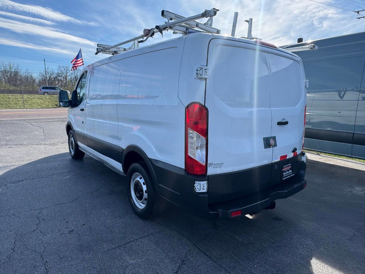 Used 2015 Ford Transit 250 130 Low Roof image 8