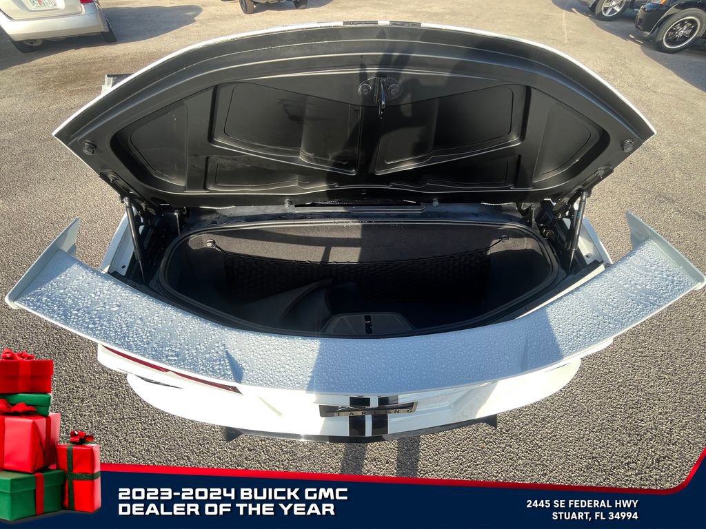 Used 2021 Chevrolet Corvette Stingray Preferred Conv w/ Z51 Performance Package image 9