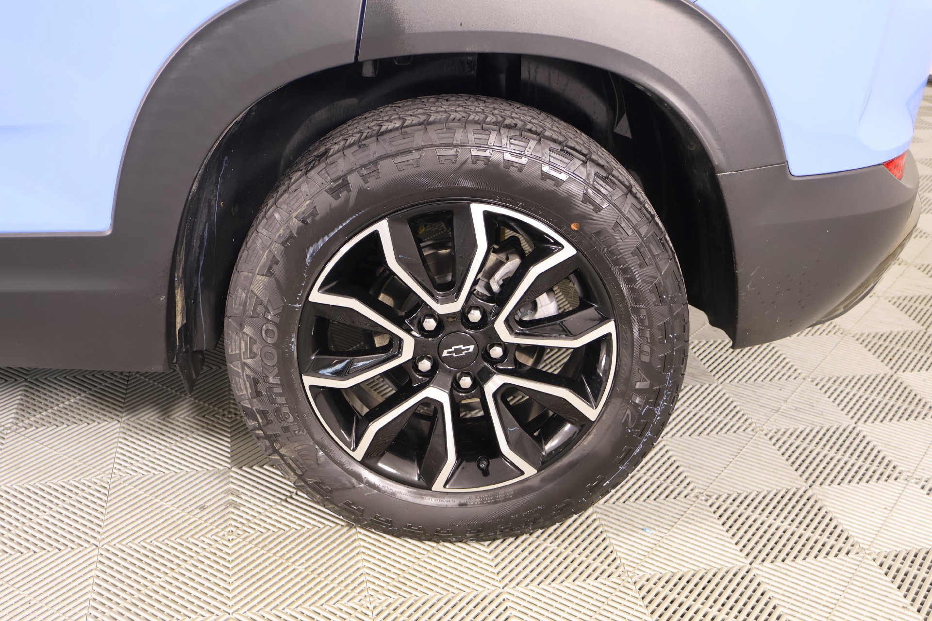 Used 2024 Chevrolet TrailBlazer ACTIV w/ Driver Confidence Package FWD image 18