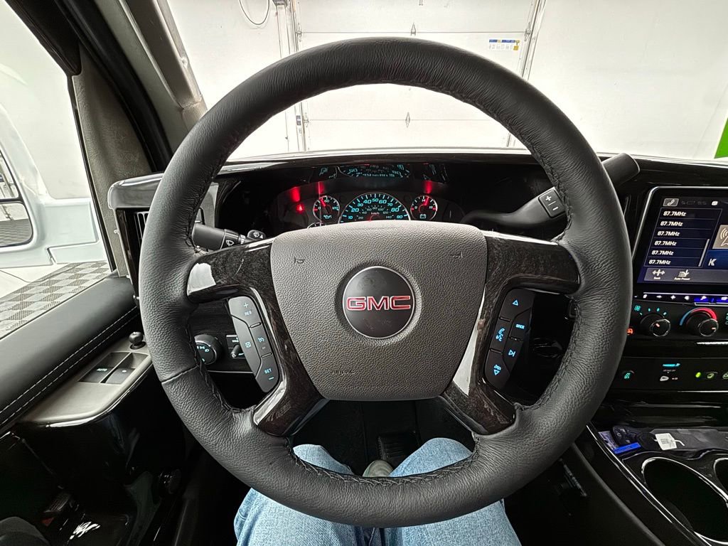 New 2025 GMC Savana 2500 Extended w/ Driver Convenience Package image 32
