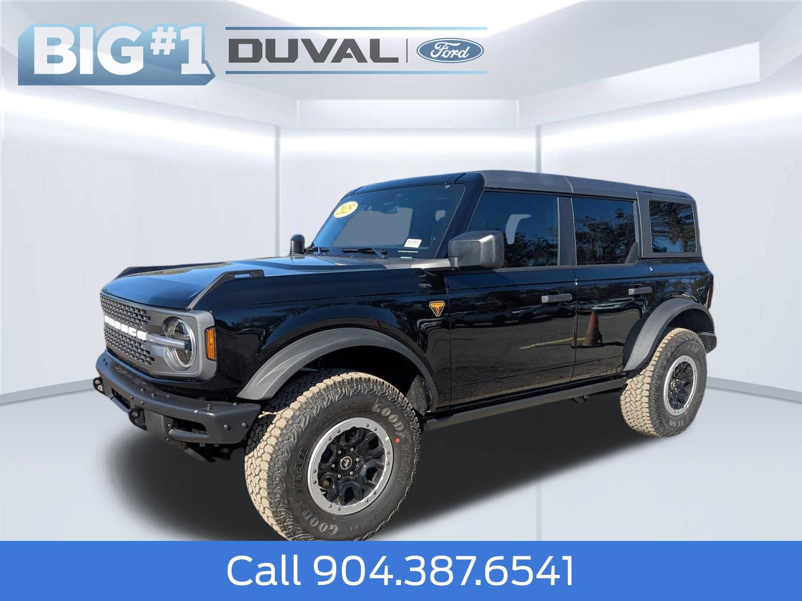 New 2025 Ford Bronco Badlands w/ Sasquatch Package AWD/4WD image 8