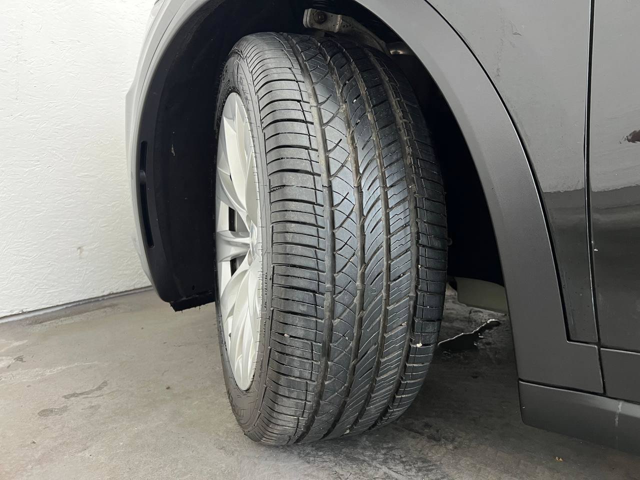 Used 2018 Tesla Model X 75D AWD/4WD image 34