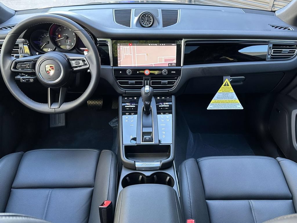 New 2026 Porsche Macan AWD/4WD image 14