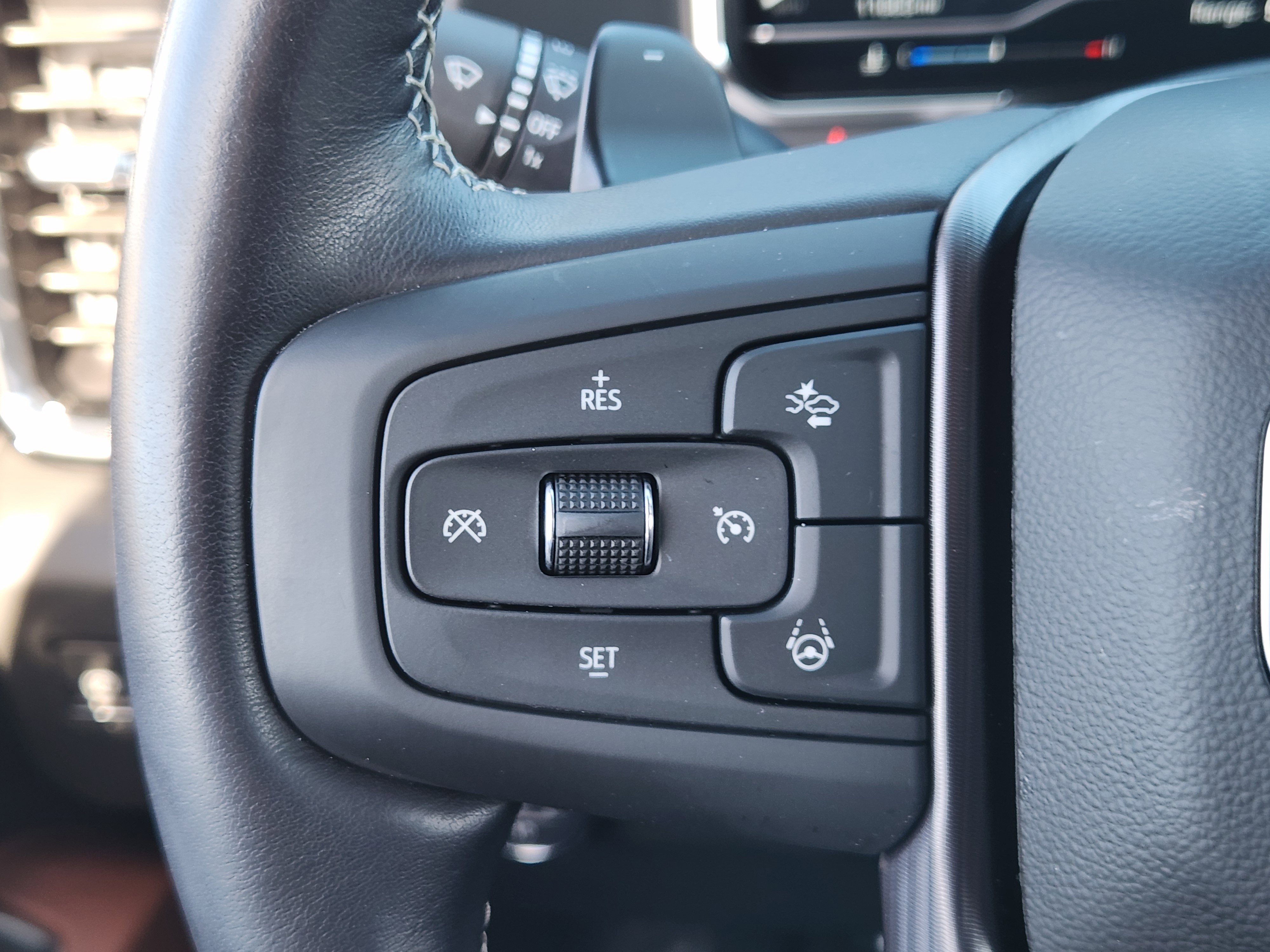 Used 2024 GMC Sierra 1500 Denali Ultimate image 35