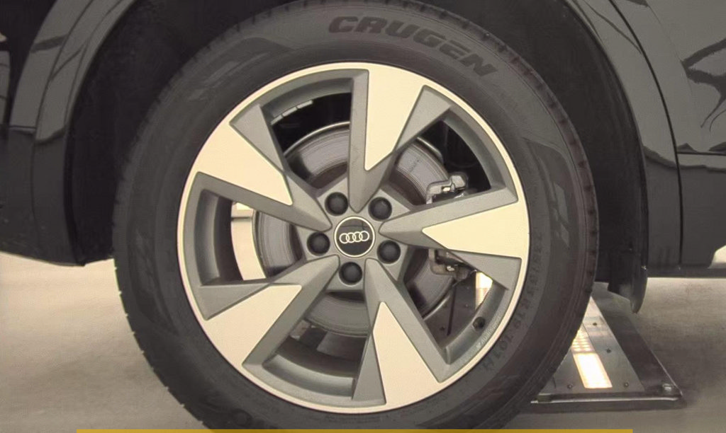 Used 2024 Audi Q5 2.0T Premium AWD/4WD image 9