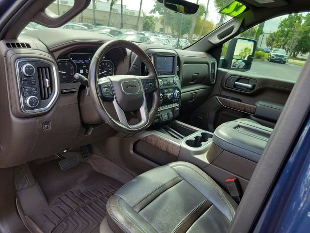 Used 2022 GMC Sierra 2500 Denali w/ Denali Ultimate Package image 21