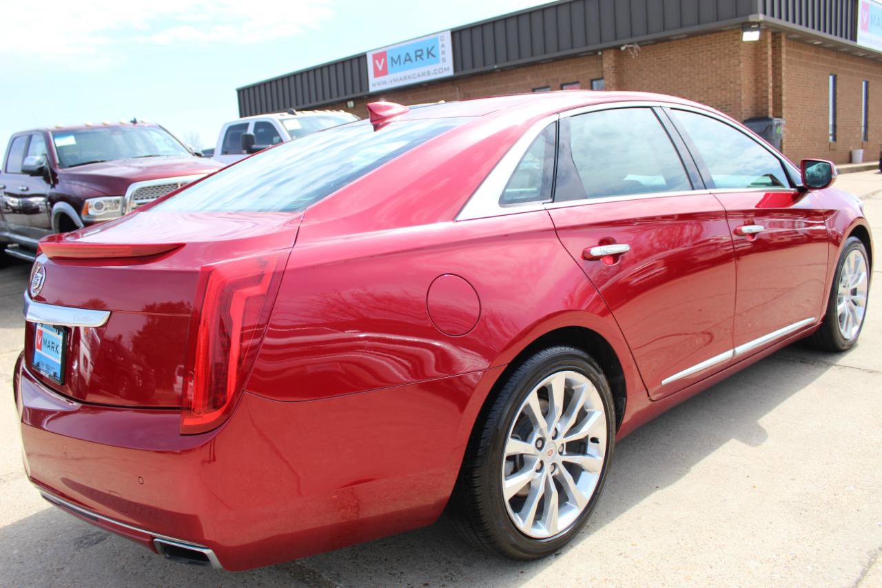 Used 2015 Cadillac XTS Luxury w/ Driver Awareness Package image 7