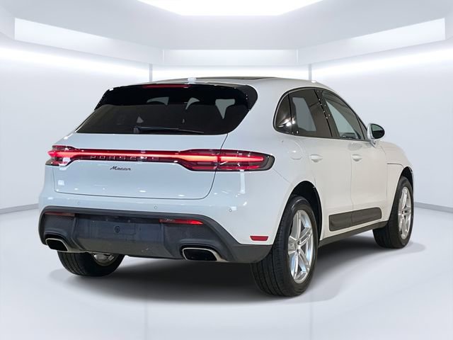 Used 2024 Porsche Macan image 7