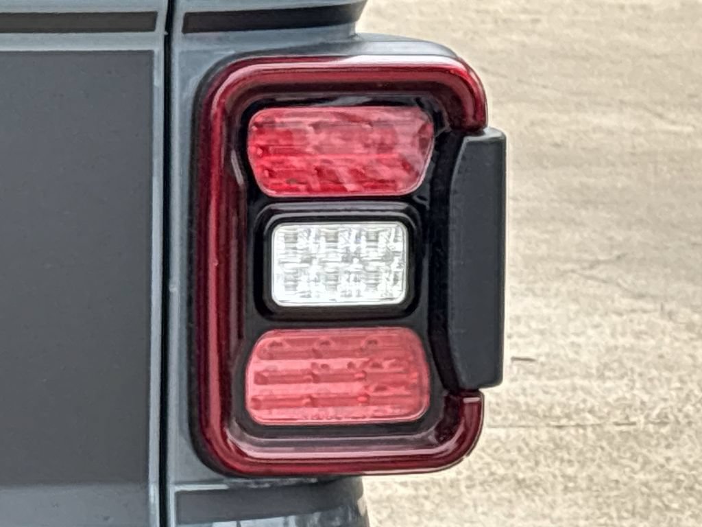 New 2026 Jeep Gladiator Rubicon AWD/4WD image 5